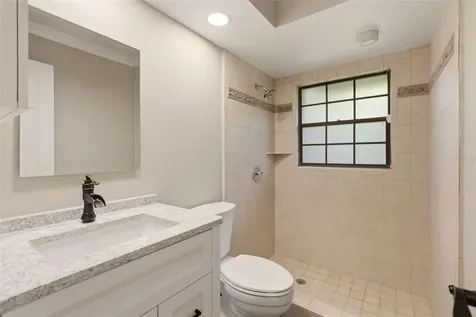 215 Sovereign Court Altamonte Springs FL 32701
