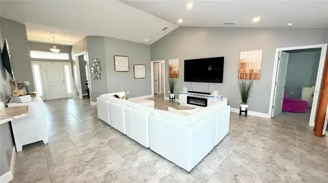 4015 Tullamore Lane Auburndale FL 33823