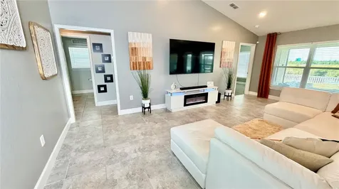 4015 Tullamore Lane Auburndale FL 33823