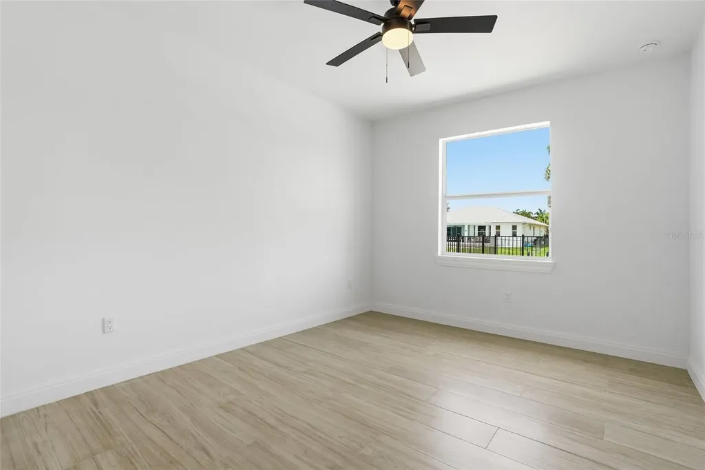 1625 SW 44th Terrace Cape Coral FL 33914