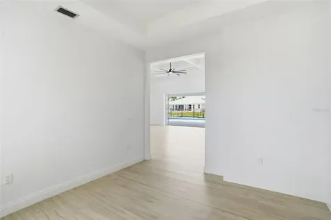 1625 SW 44th Terrace Cape Coral FL 33914