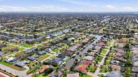 1625 SW 44th Terrace Cape Coral FL 33914