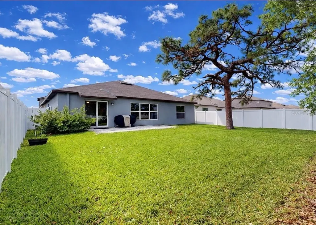 13256 Great Plains Drive Riverview FL 33579
