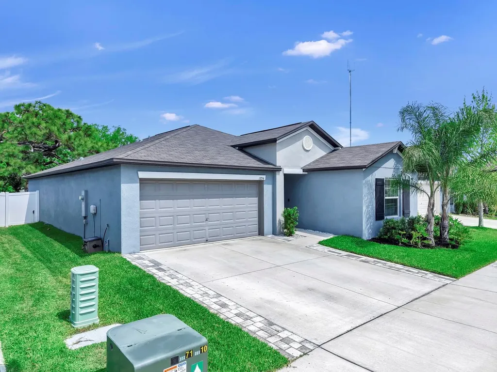 13256 Great Plains Drive Riverview FL 33579