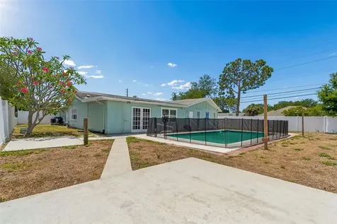 13691 Serena Drive Largo FL 33774
