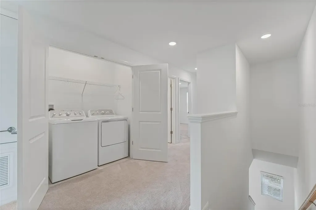 1281 Axel Graeson Avenue Kissimmee FL 34744