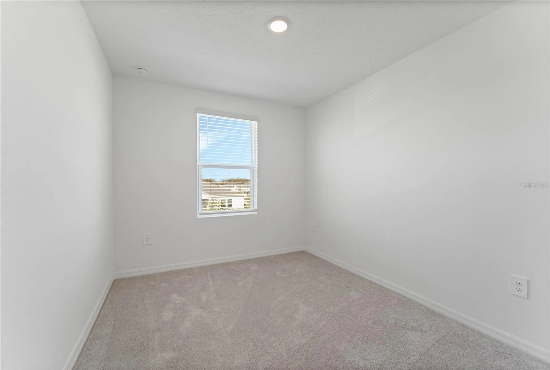 1281 Axel Graeson Avenue Kissimmee FL 34744