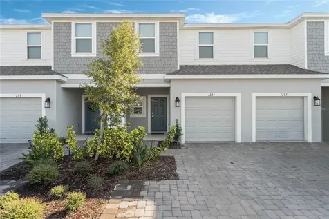 1281 Axel Graeson Avenue Kissimmee FL 34744