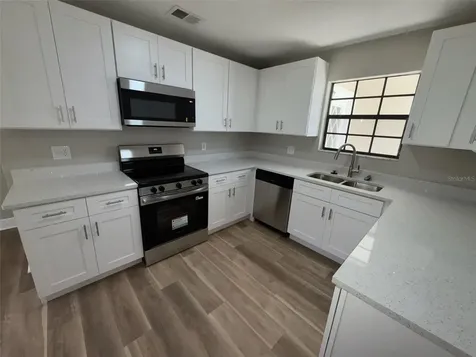 3063 Curry Woods Drive Orlando FL 32822