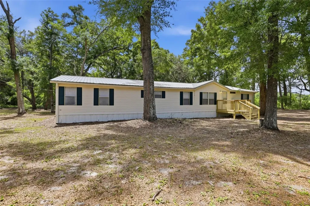 7651 NW 153rd Lane Chiefland FL 32626