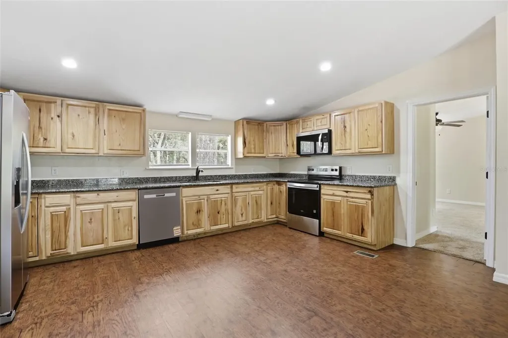 7651 NW 153rd Lane Chiefland FL 32626