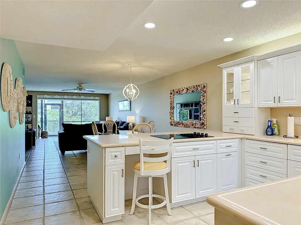 1515 Pelican Point Drive Sarasota FL 34231