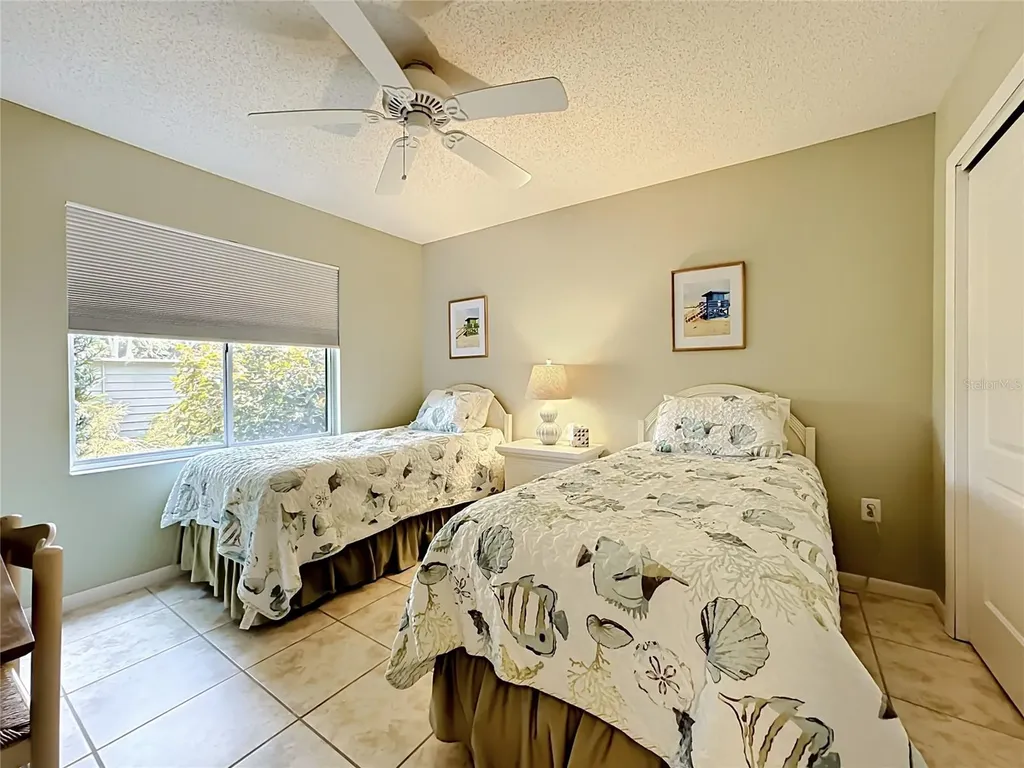 1515 Pelican Point Drive Sarasota FL 34231