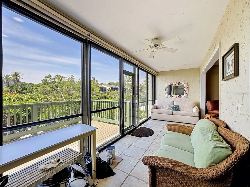 1515 Pelican Point Drive Sarasota FL 34231