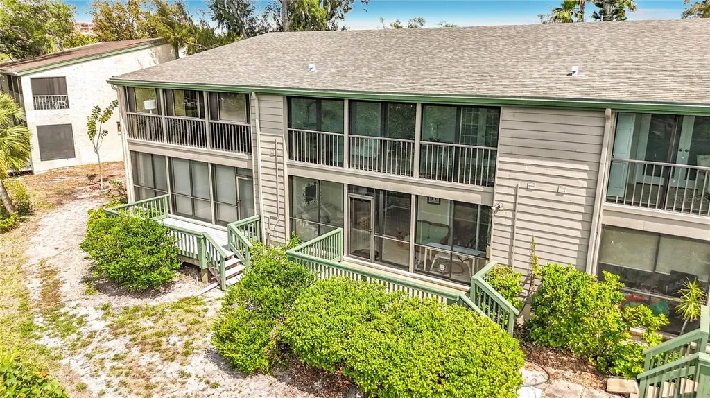 1515 Pelican Point Drive Sarasota FL 34231