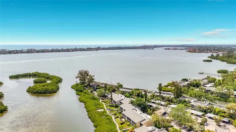 1515 Pelican Point Drive Sarasota FL 34231