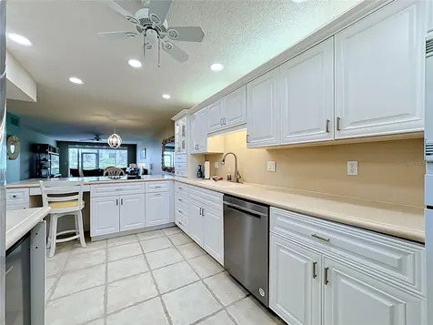 1515 Pelican Point Drive Sarasota FL 34231