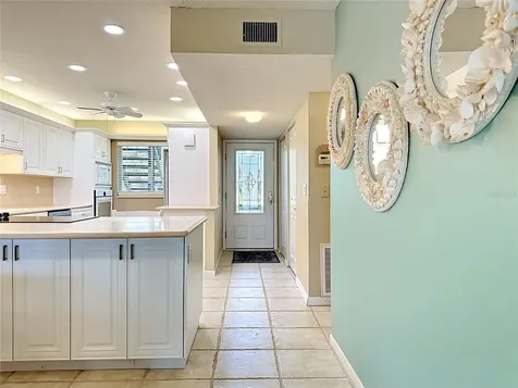 1515 Pelican Point Drive Sarasota FL 34231