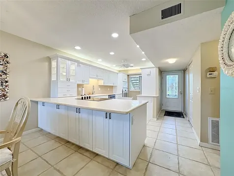 1515 Pelican Point Drive Sarasota FL 34231