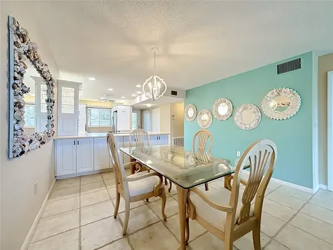 1515 Pelican Point Drive Sarasota FL 34231