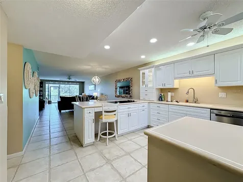 1515 Pelican Point Drive Sarasota FL 34231