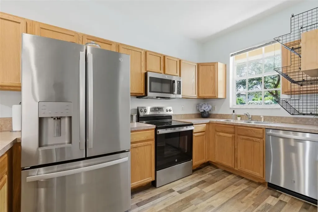 2049 Fiesta Ridge Court Tampa FL 33604