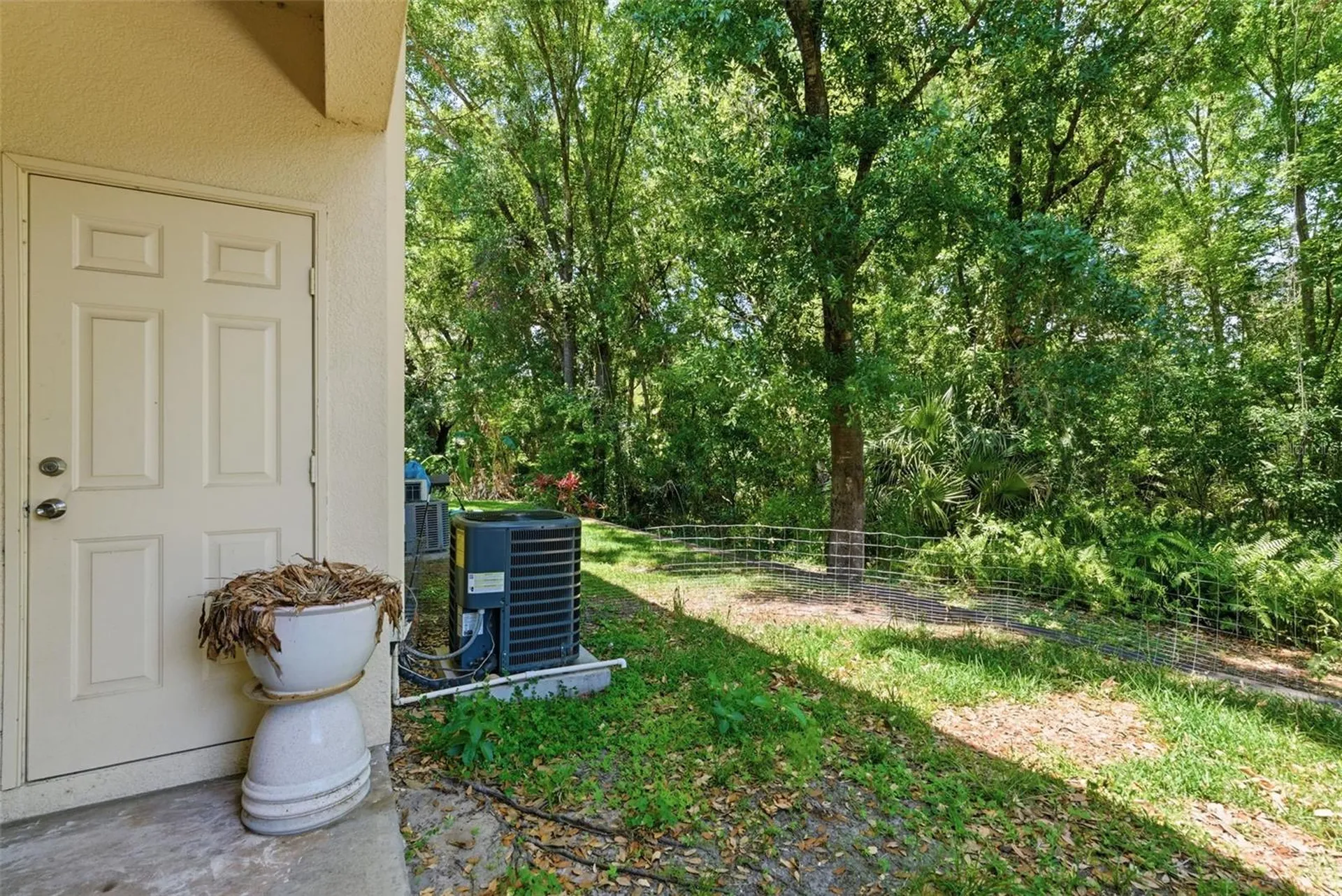 2049 Fiesta Ridge Court Tampa FL 33604