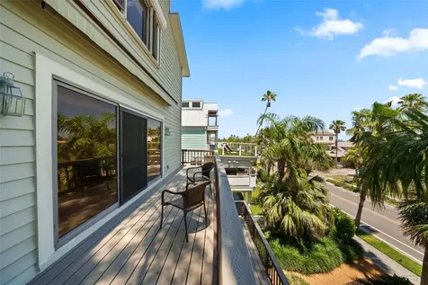 1304 Pass A Grille Way St Pete Beach FL 33706