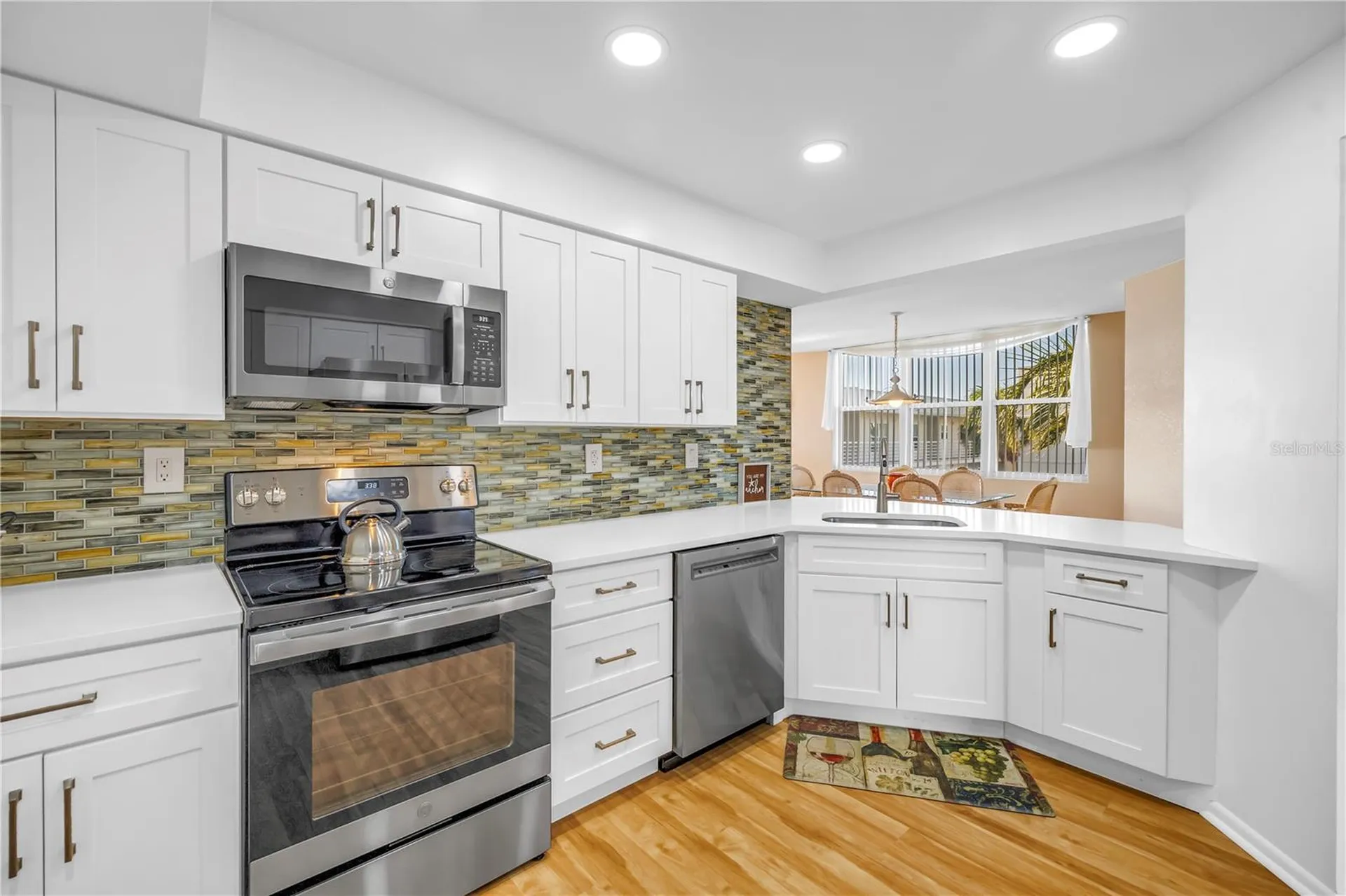 6021 Bahia Del Mar Circle St Petersburg FL 33715