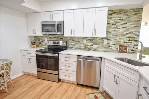 6021 Bahia Del Mar Circle St Petersburg FL 33715