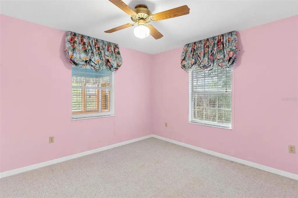 1 Bonaire Place Umatilla FL 32784