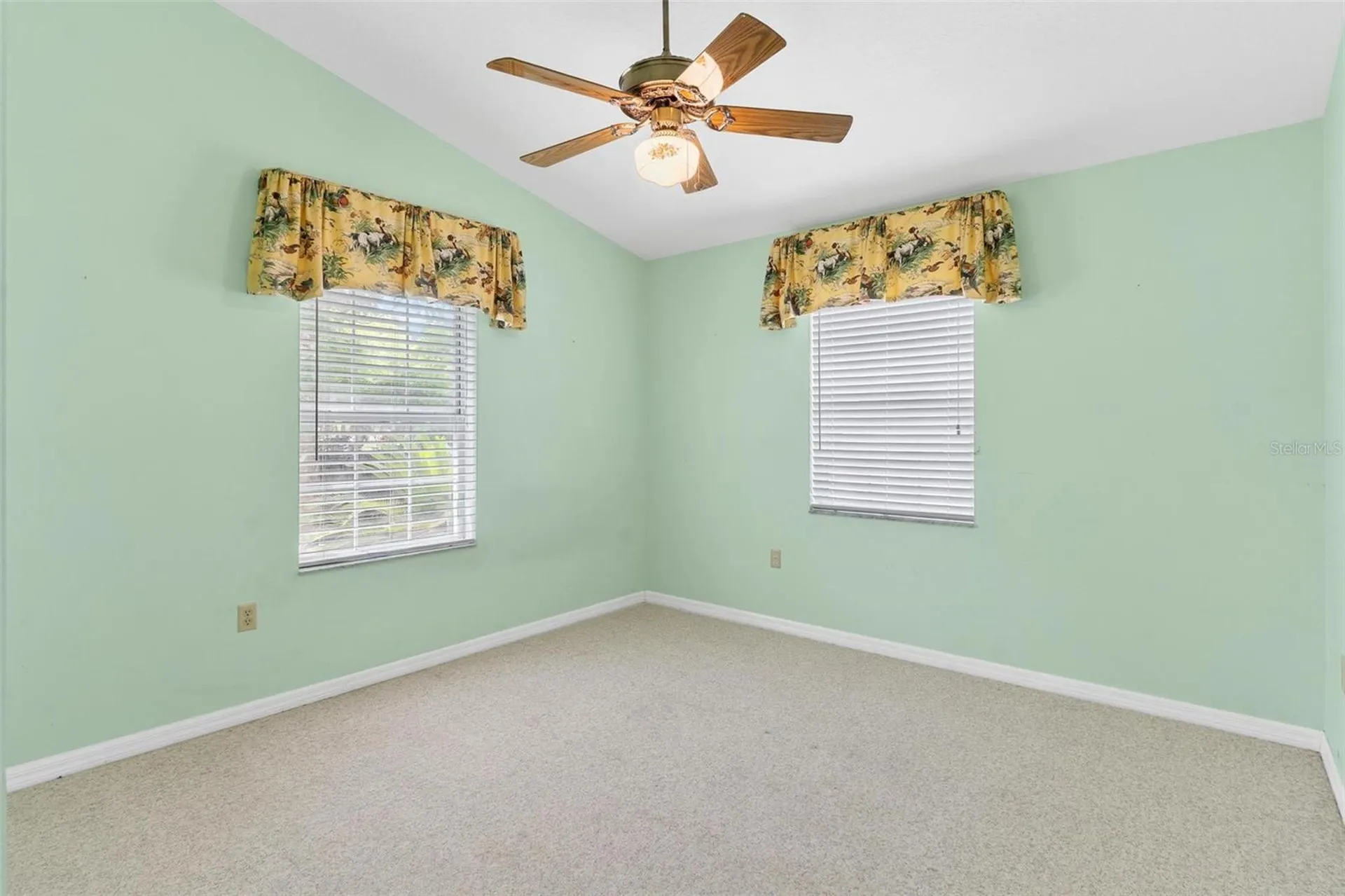 1 Bonaire Place Umatilla FL 32784