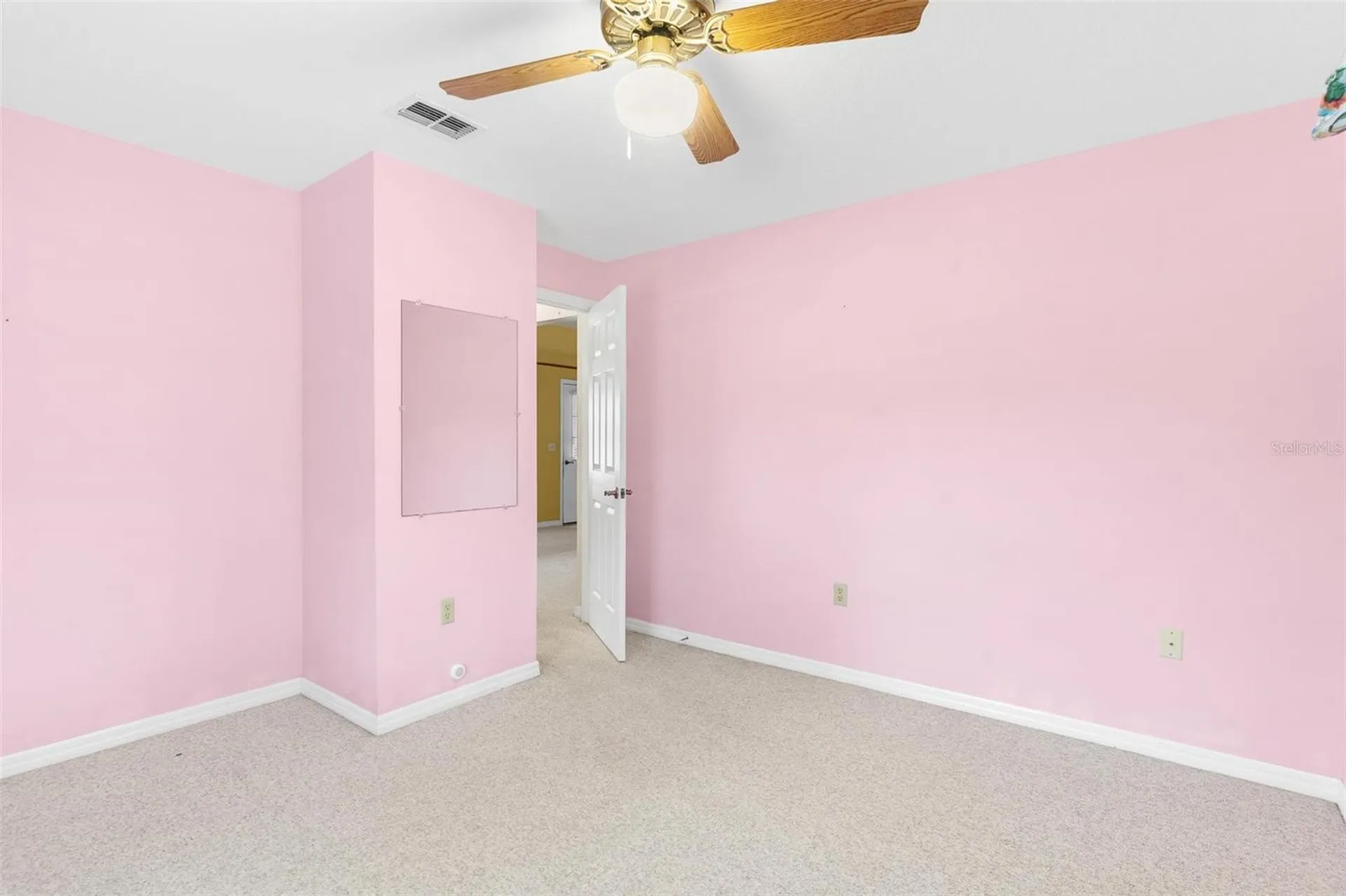1 Bonaire Place Umatilla FL 32784