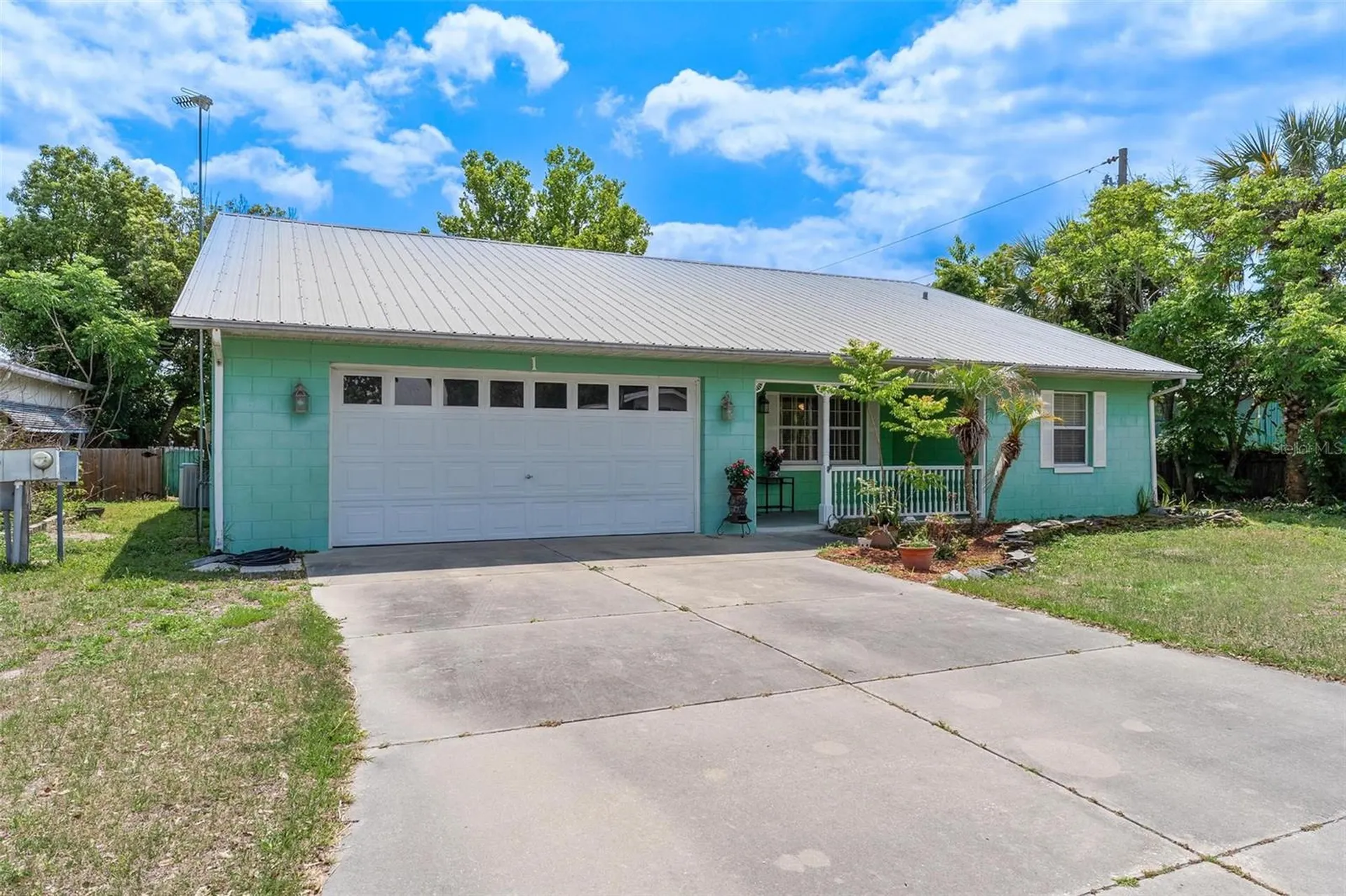 1 Bonaire Place Umatilla FL 32784