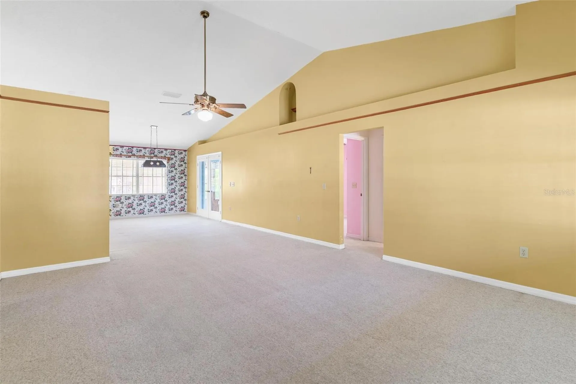 1 Bonaire Place Umatilla FL 32784