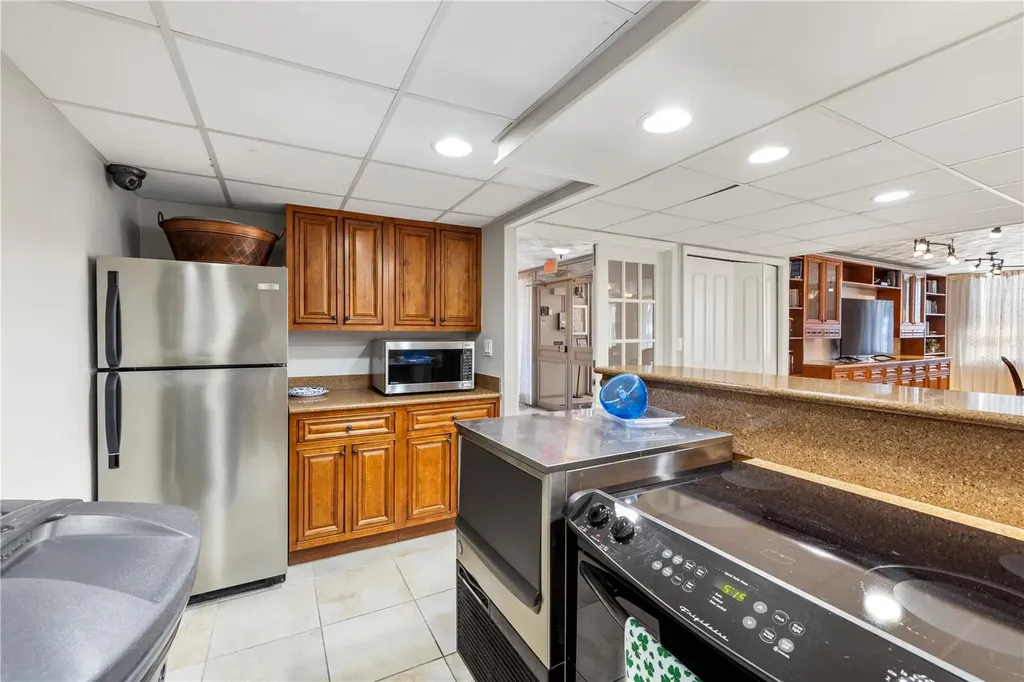 1460 Gulf Boulevard Clearwater Beach FL 33767