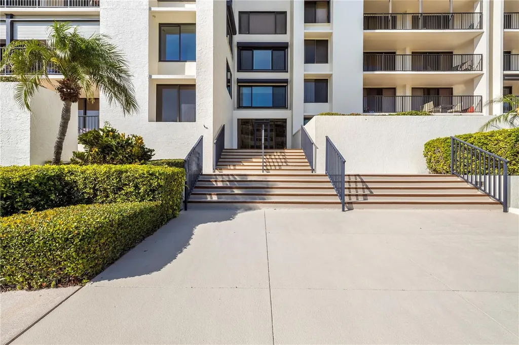 1460 Gulf Boulevard Clearwater Beach FL 33767