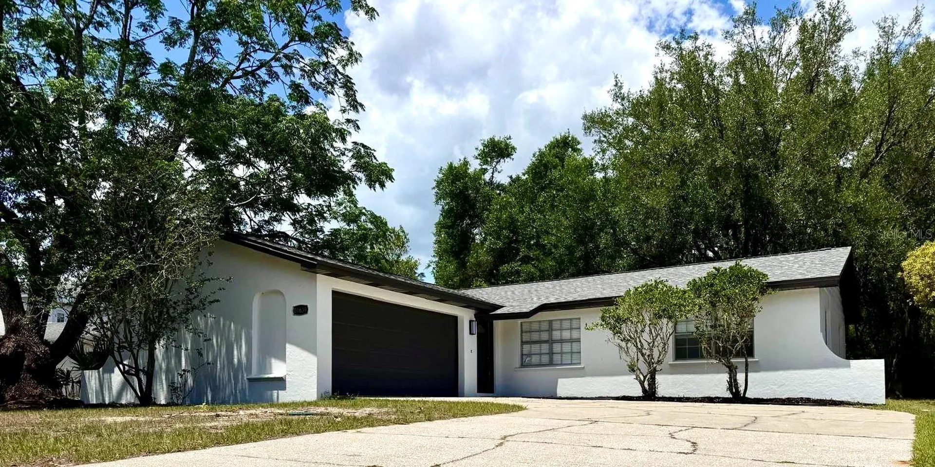 1639 Spring Lake Road Fruitland Park FL 34731