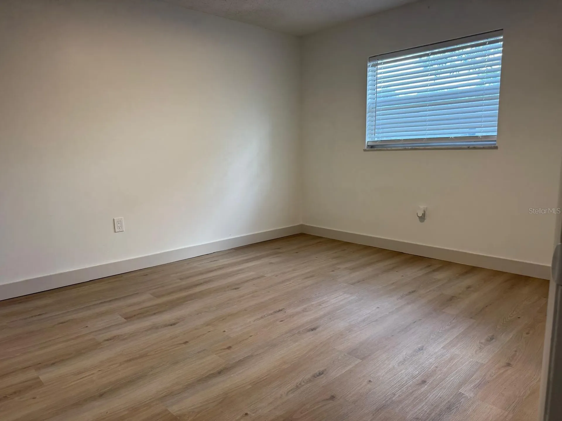 1639 Spring Lake Road Fruitland Park FL 34731