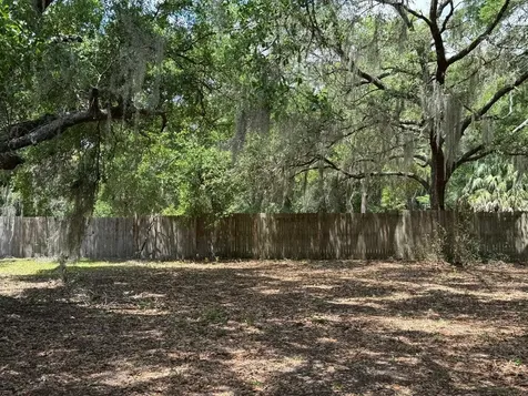 1639 Spring Lake Road Fruitland Park FL 34731