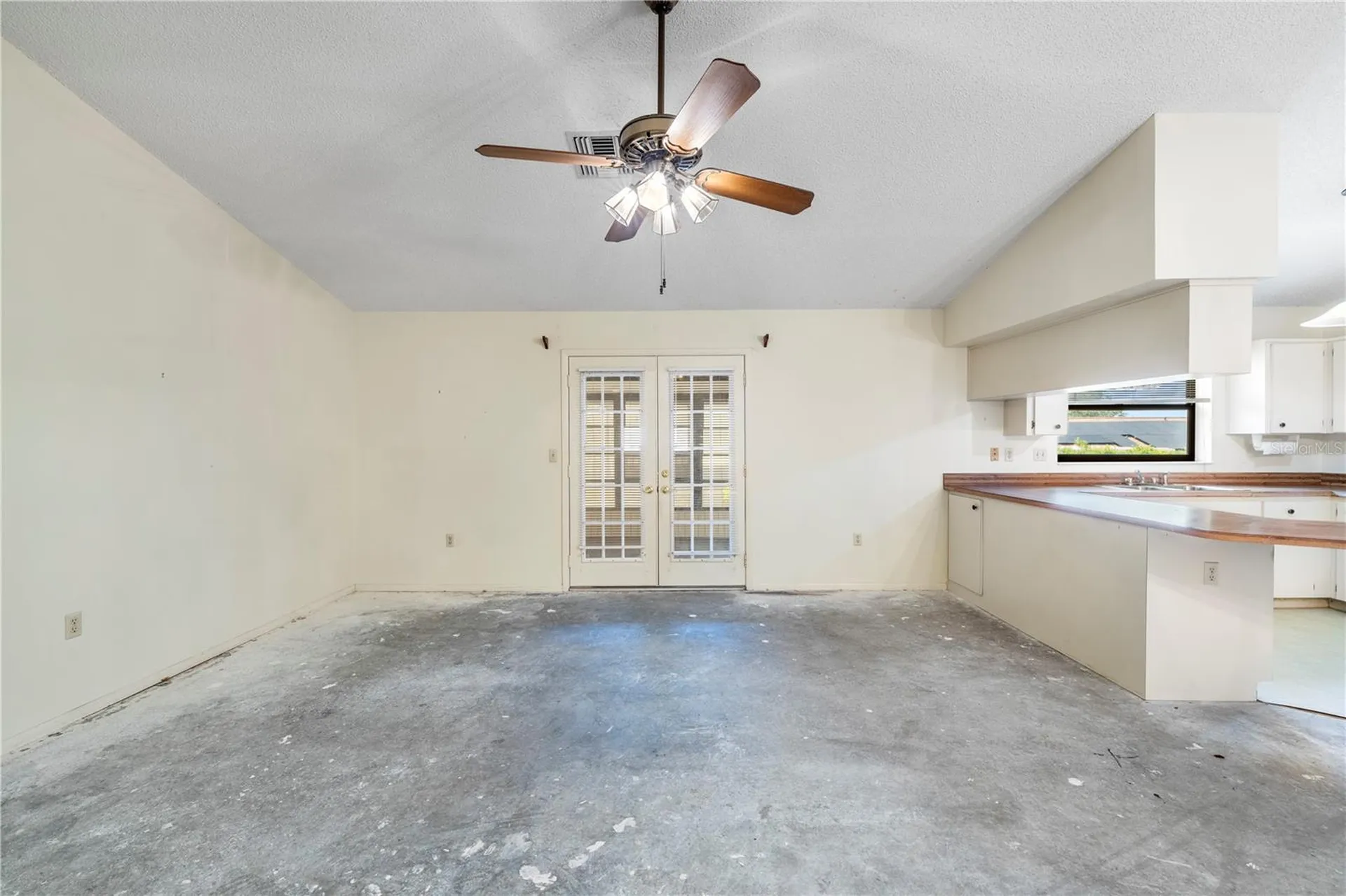 277 Overstreet Court Palm Harbor FL 34683