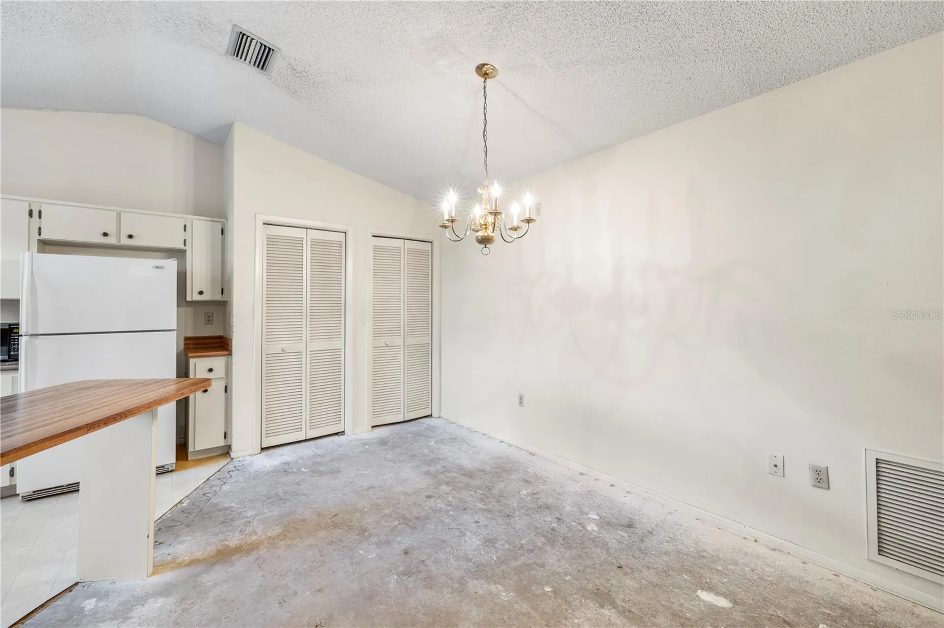 277 Overstreet Court Palm Harbor FL 34683