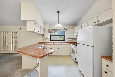 277 Overstreet Court Palm Harbor FL 34683