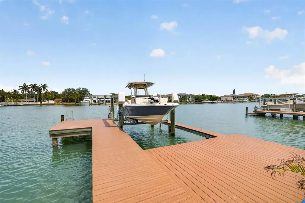 413 Buttonwood Lane Largo FL 33770