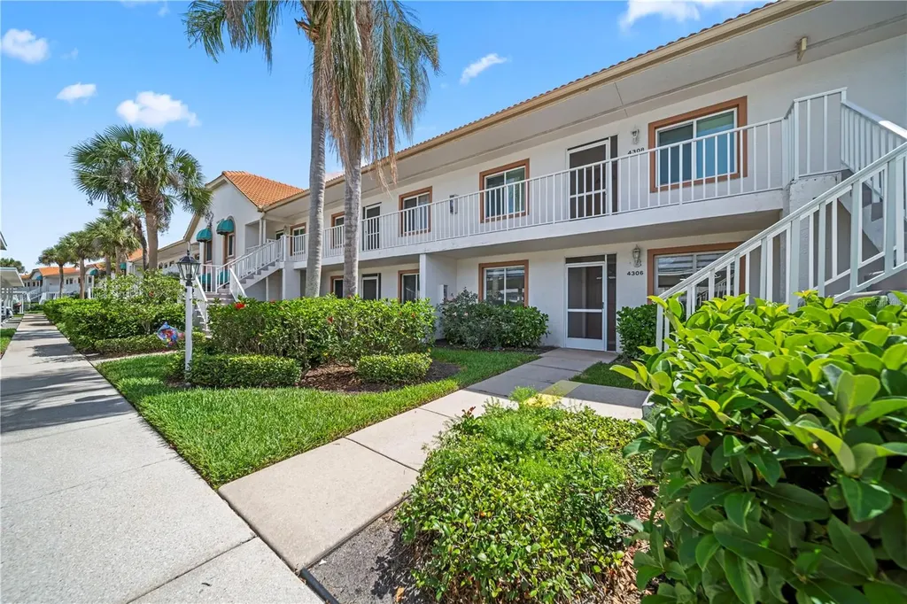 4306 Madeira Court Sarasota FL 34233