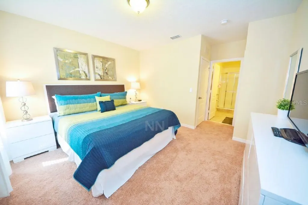 1014 Cypress Pointe Boulevard Davenport FL 33896
