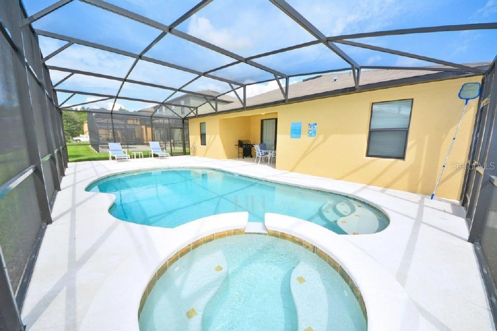1014 Cypress Pointe Boulevard Davenport FL 33896