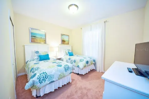 1014 Cypress Pointe Boulevard Davenport FL 33896