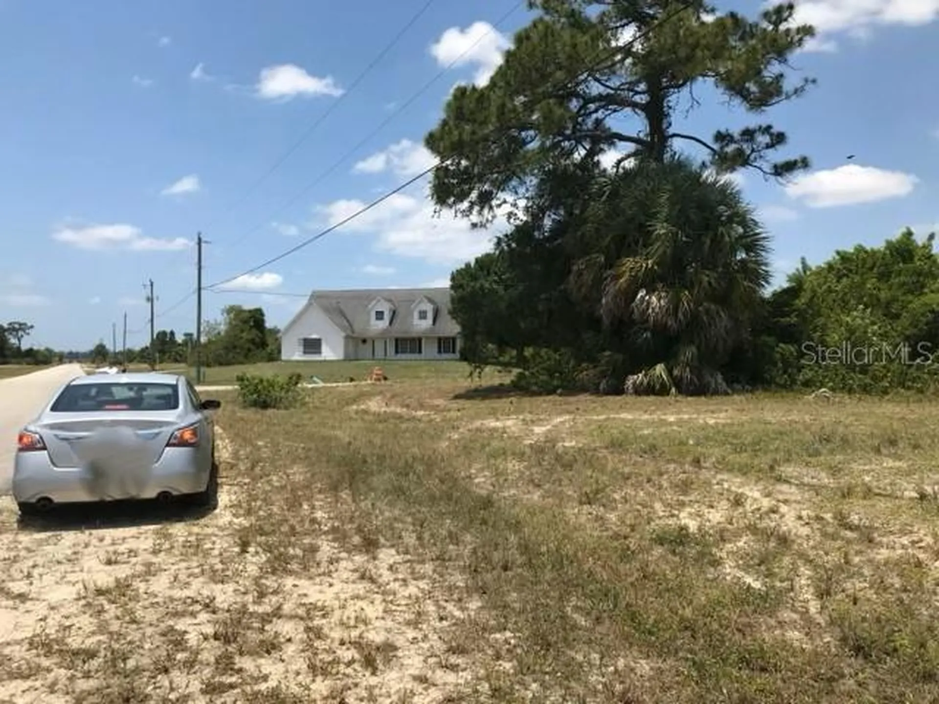 215 SW 9th Place Cape Coral FL 33991