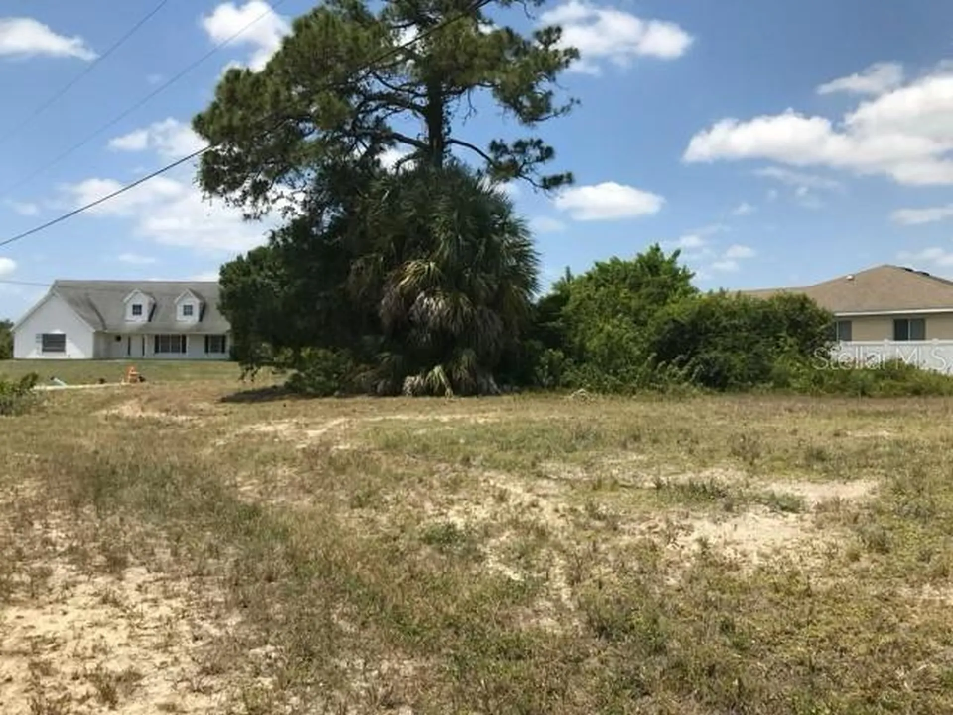 215 SW 9th Place Cape Coral FL 33991